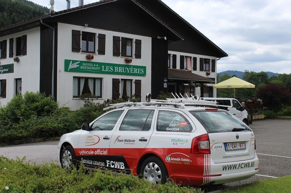 Hotel Les Bruyeres ヴォントロン エクステリア 写真
